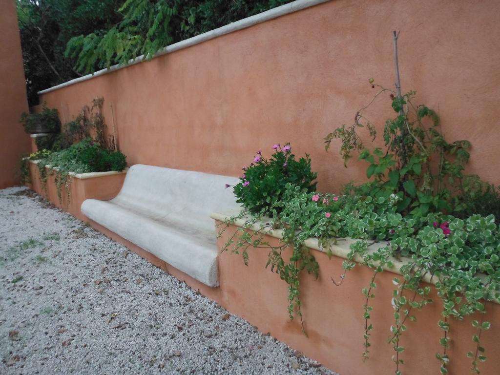 Appartement Le Romarin Mallemort Εξωτερικό φωτογραφία